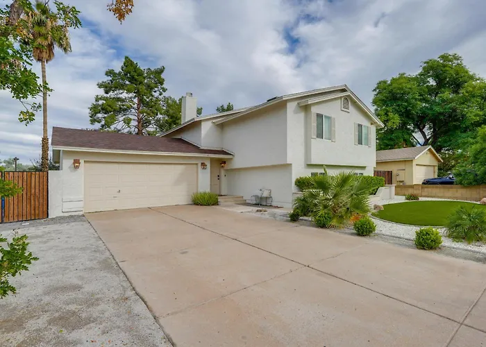 2 Mi To Dtwn: Gorgeous Gem W/ Private Yard * Gilbert